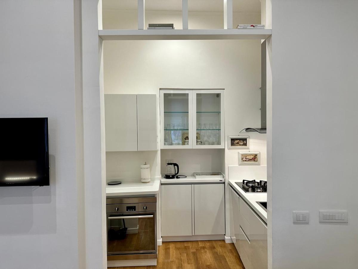 Sisters' Home - Appartamento Nel Centro Storico Con Terrazzo, Aria Condizionata E Vasca Da Bagno Сиена Екстериор снимка